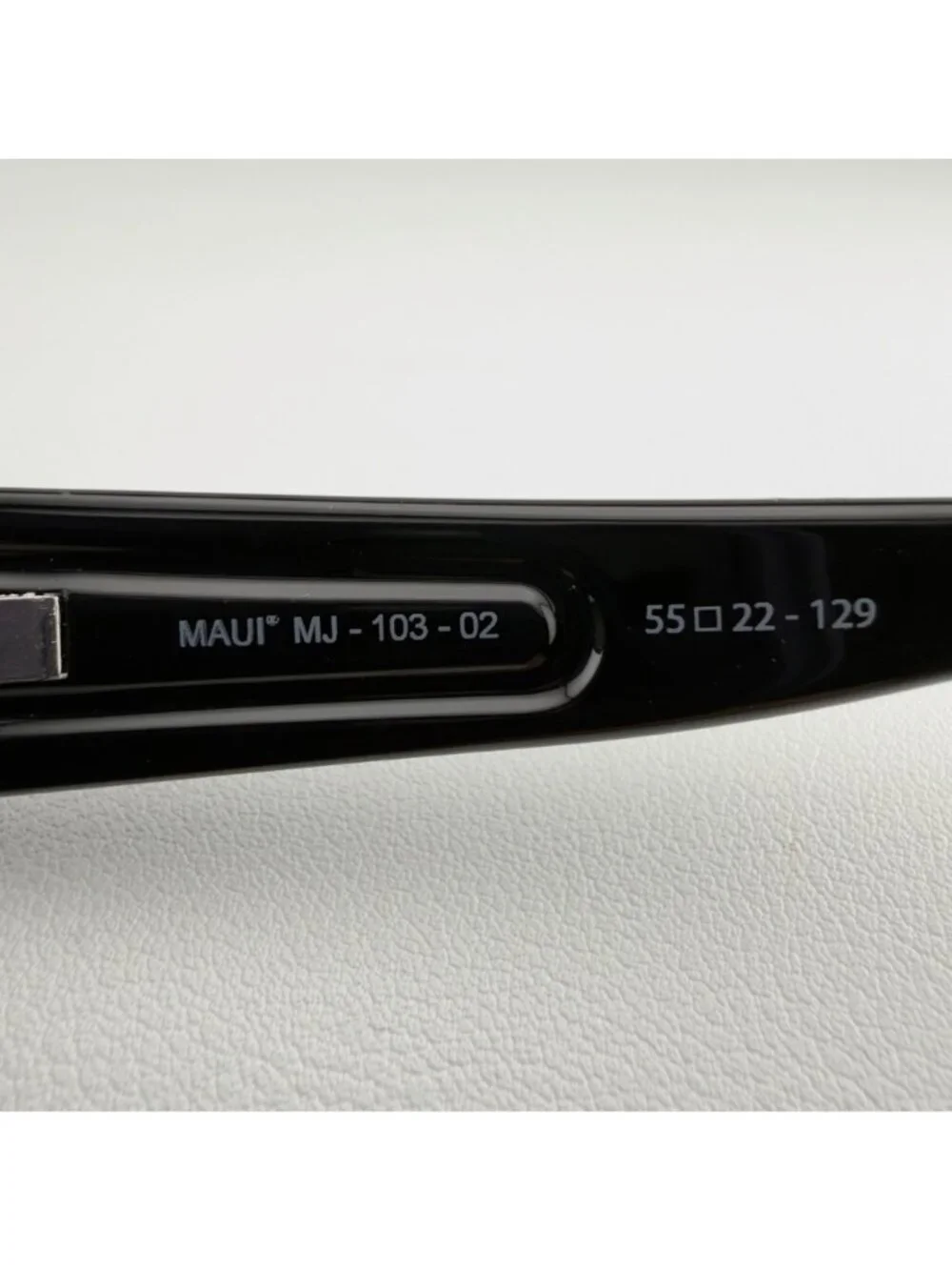 Maui Jim Sunglasses Stingray Gloss Black Wrap MJ 103-02 55-22-129